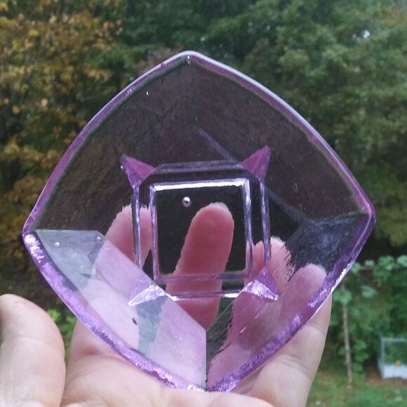 Fire And Light Recycled Neodymium Alexandrite Glass Lavender Trinket  cache Dish - Picture 1 of 16